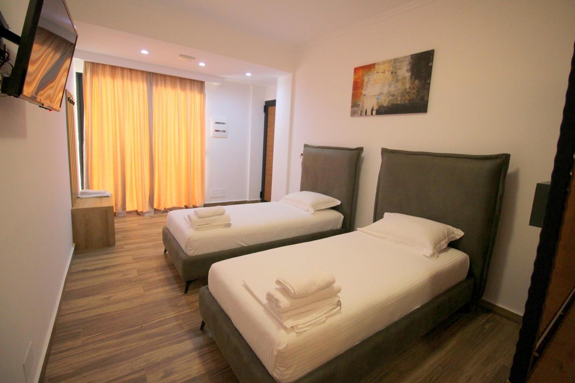 סרנדה Ortus Rooms מראה חיצוני תמונה