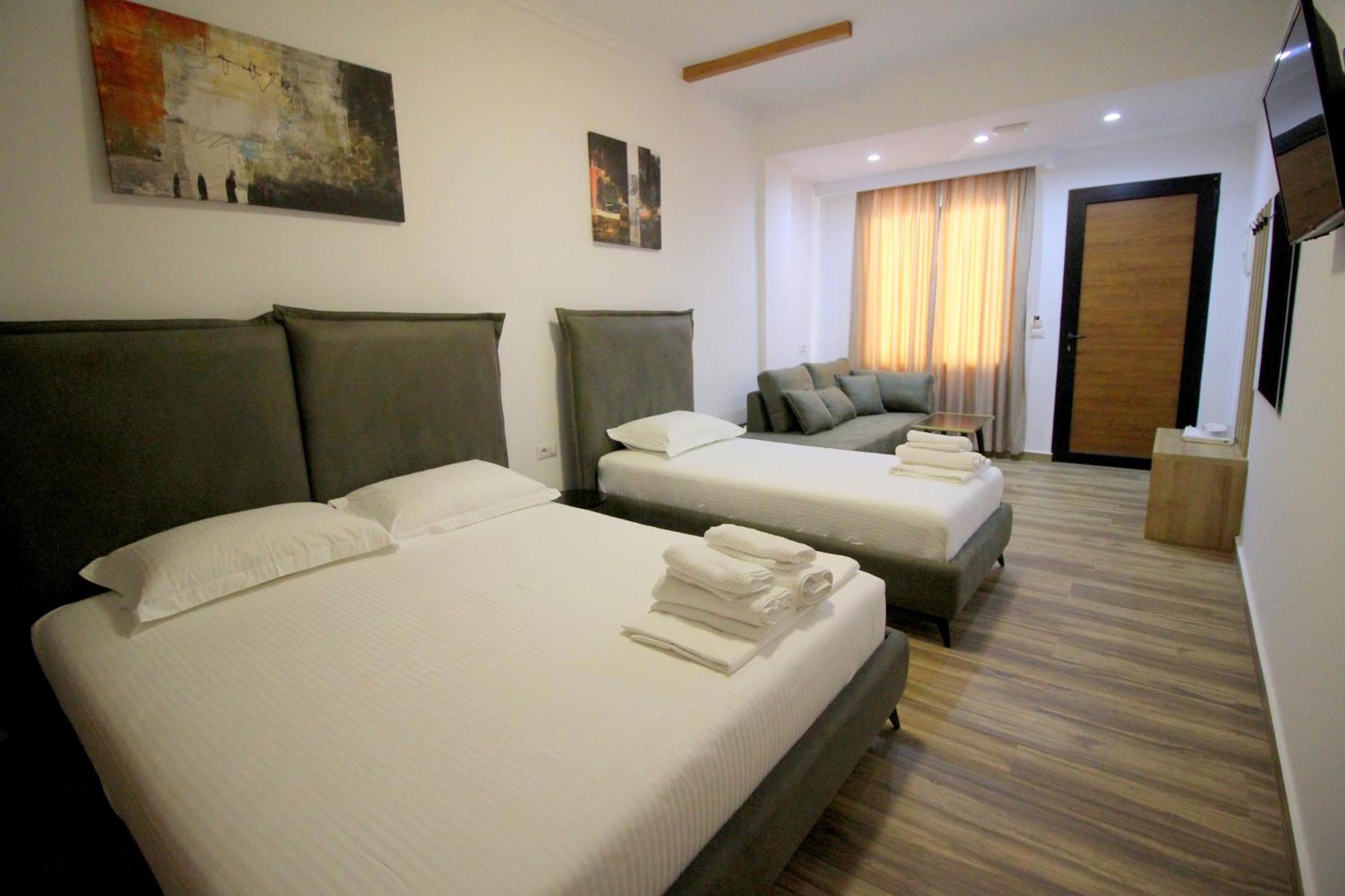 סרנדה Ortus Rooms מראה חיצוני תמונה